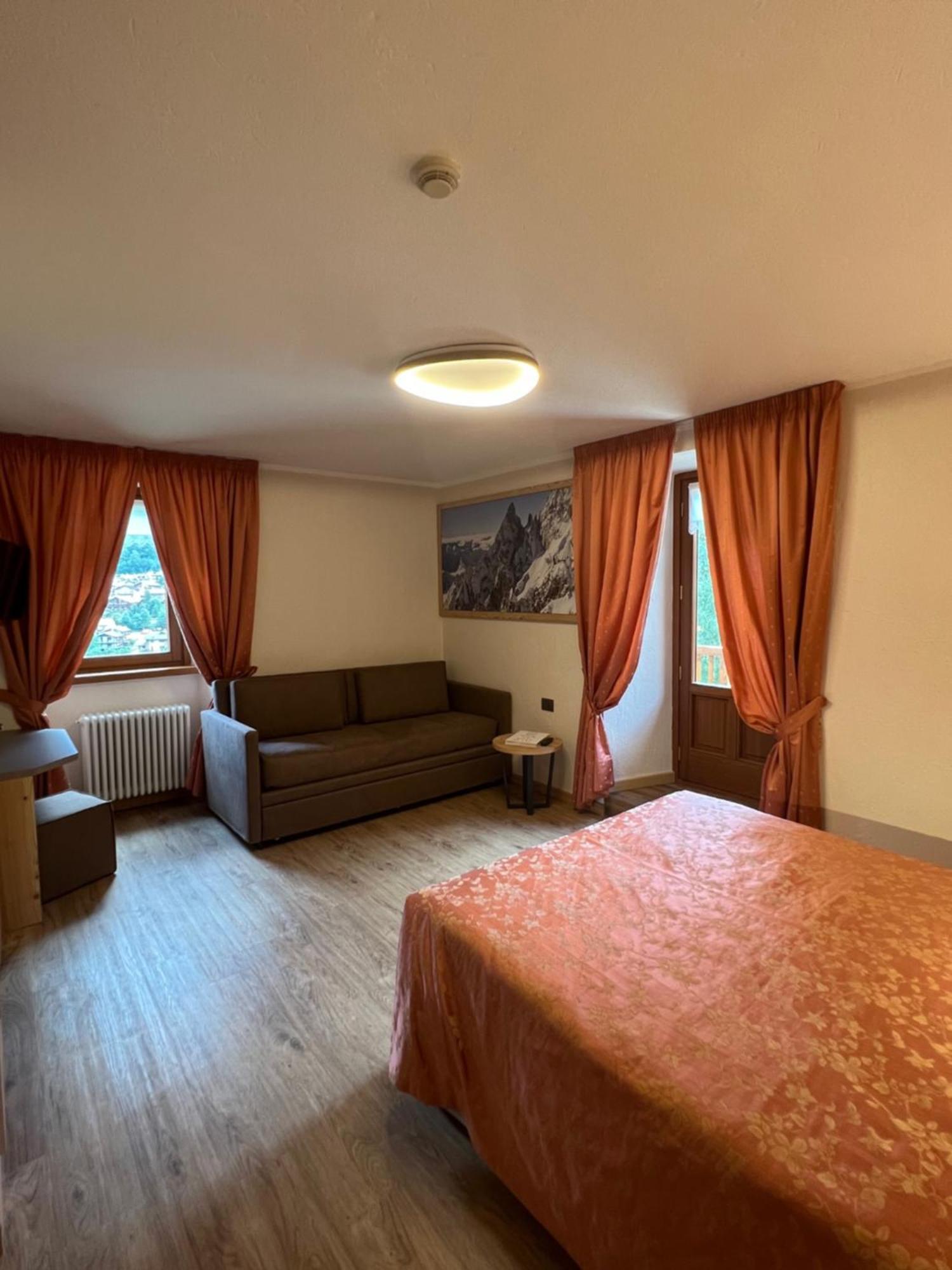 Hotel Des Glaciers Courmayeur Extérieur photo